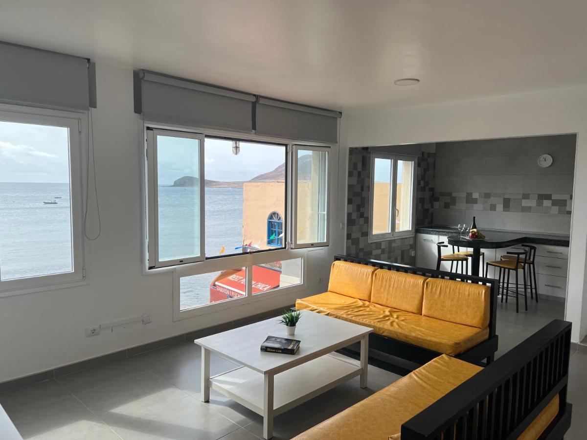 Edificio Playa Chica Apartment El Medano (Tenerife)