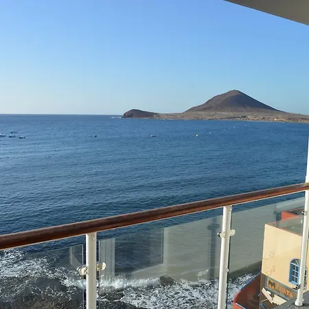 Edificio Playa Chica Apartment El Medano  Exterior photo
